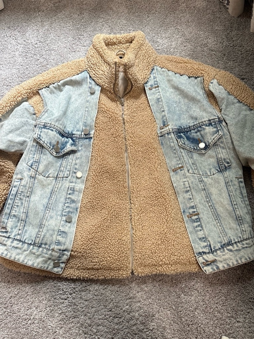 Blank NYC Women’s Two-Tone Sherpa Denim Jacket - Light Blue & Tan
